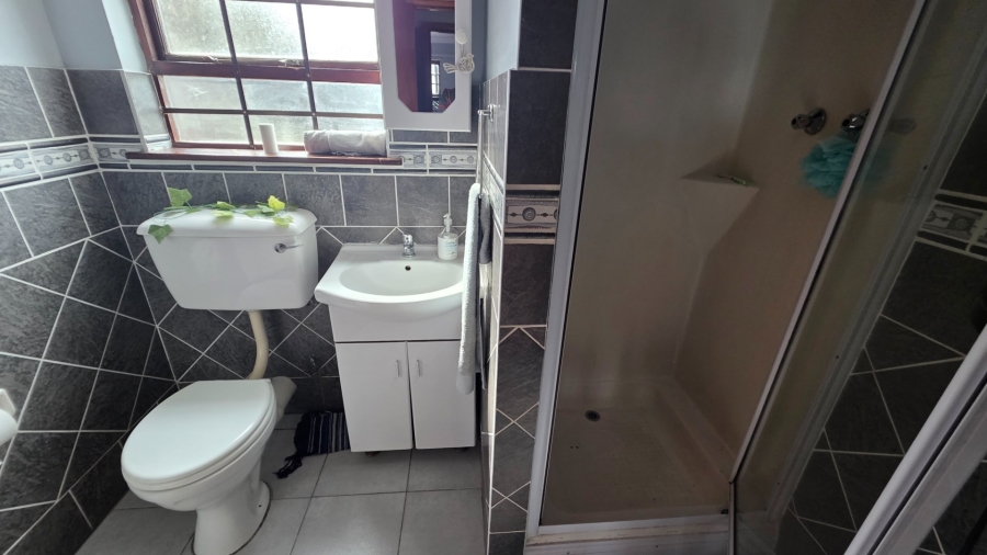 6 Bedroom Property for Sale in Dana Bay Western Cape